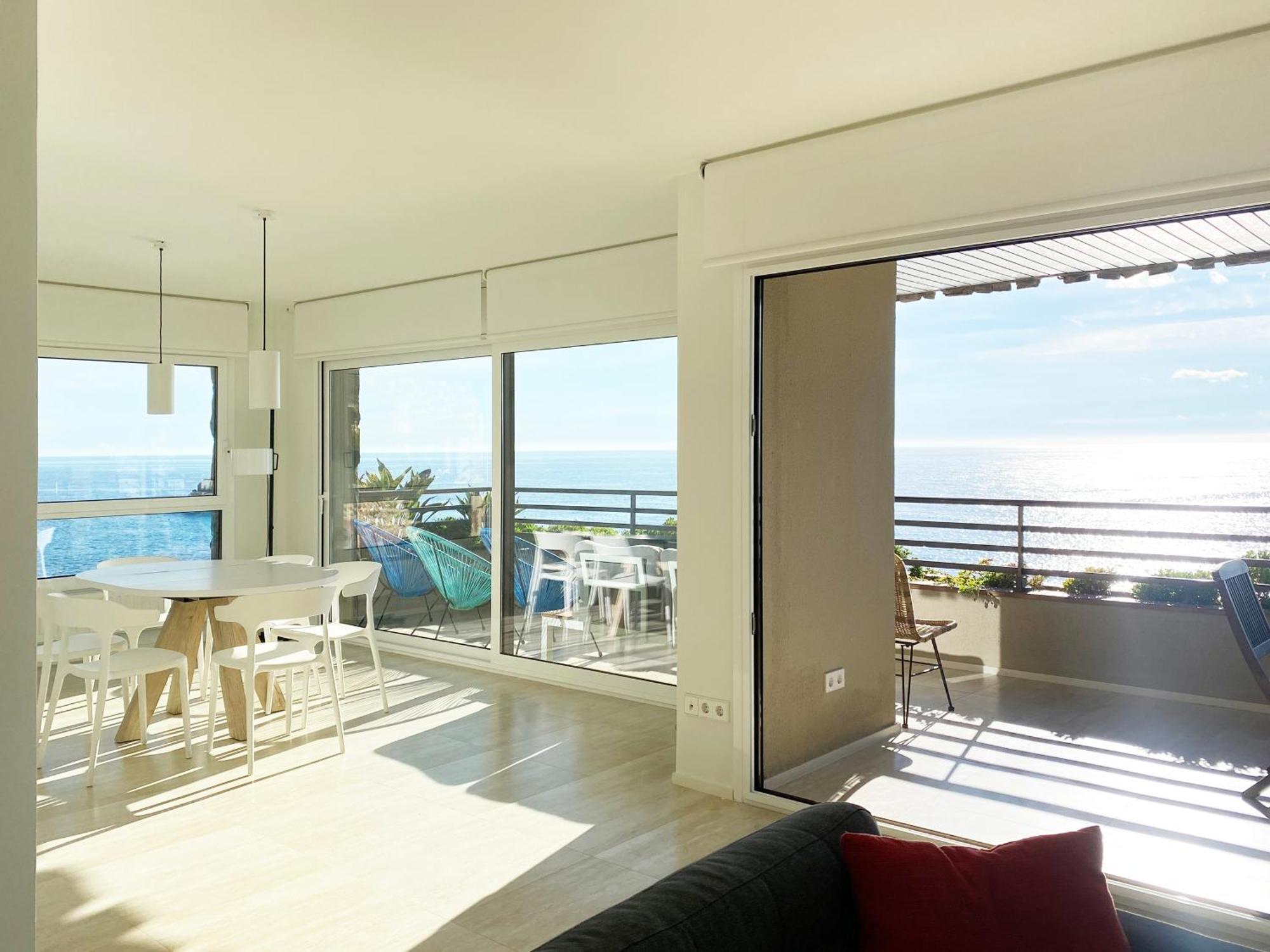 Magnificent Apartment At The Sea Front Of Тоса-де-Мар Екстер'єр фото