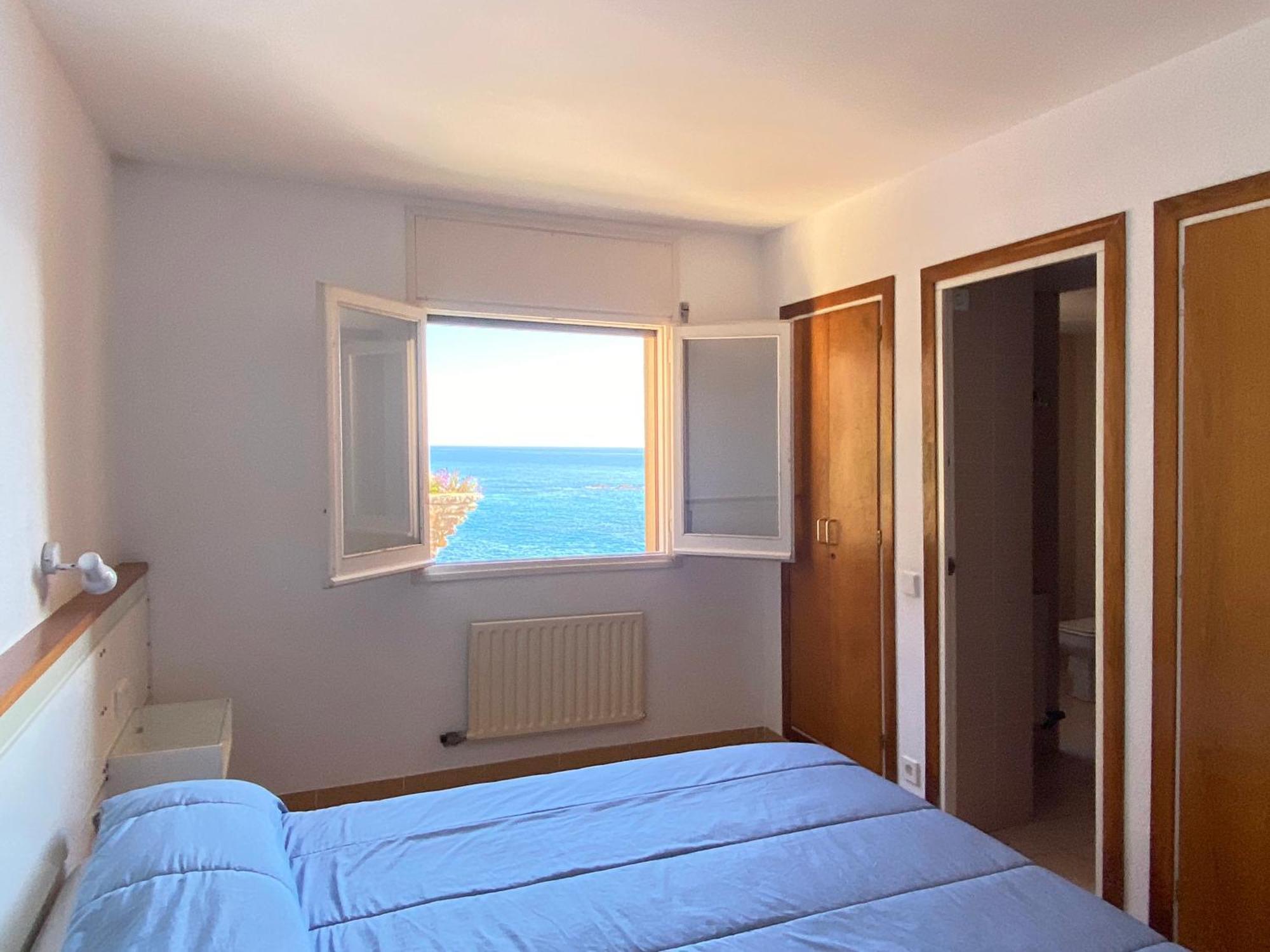 Magnificent Apartment At The Sea Front Of Тоса-де-Мар Екстер'єр фото